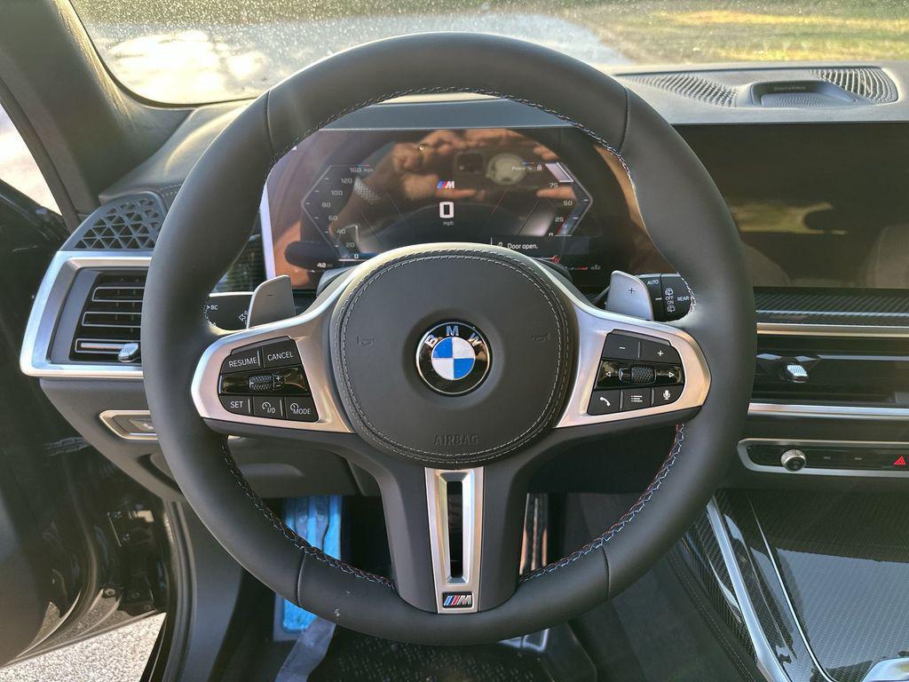 new 2026 BMW X7 car, priced at $125,615