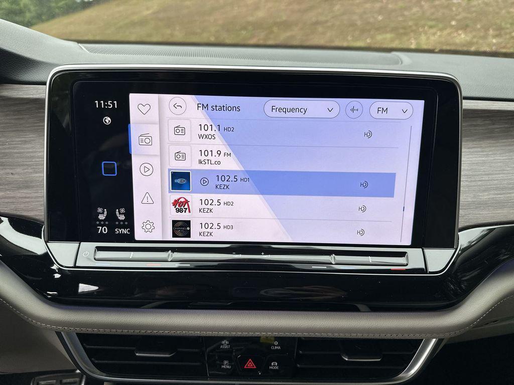 used 2024 Volkswagen Atlas car, priced at $35,855