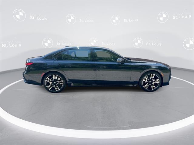 new 2025 BMW 760 car, priced at $137,170