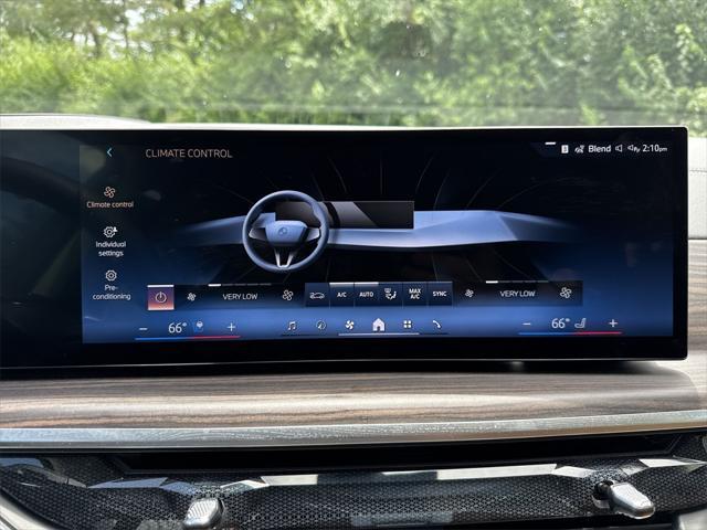 used 2024 BMW X7 car, priced at $75,357