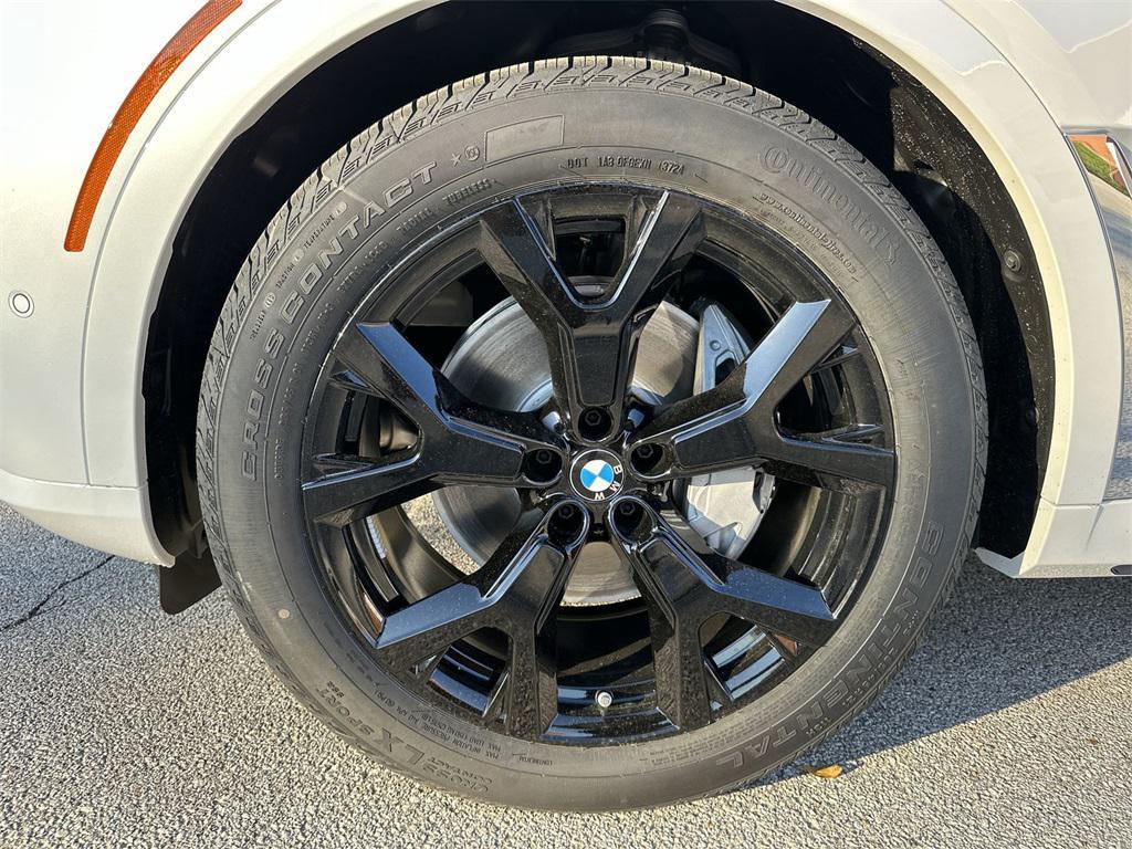 used 2025 BMW X7 car, priced at $76,776