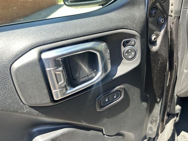 used 2018 Jeep Wrangler Unlimited car, priced at $28,445