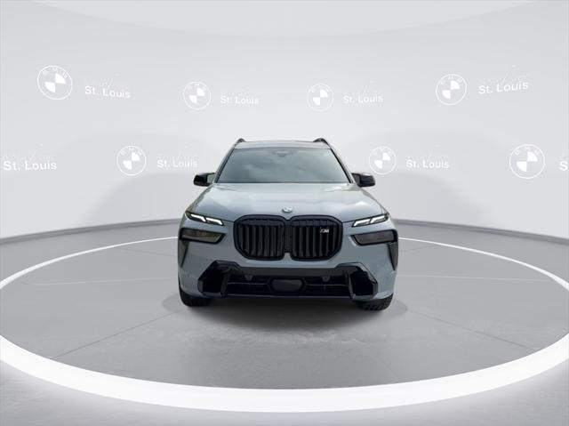 new 2025 BMW X7 car, priced at $122,600