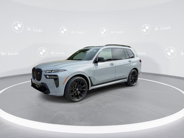 new 2025 BMW X7 car, priced at $122,600