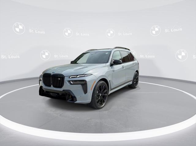 new 2025 BMW X7 car, priced at $122,600