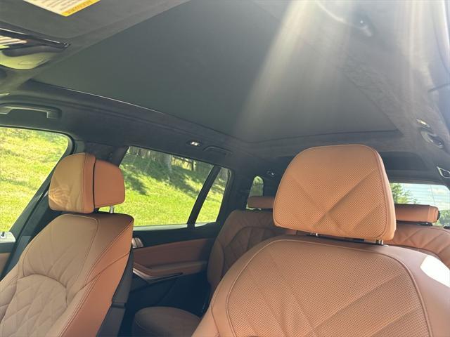 new 2026 BMW X7 car, priced at $97,165