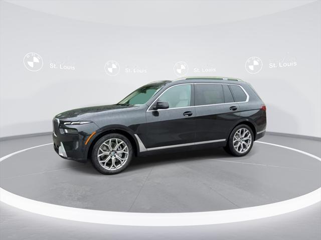 new 2025 BMW X7 car, priced at $91,855