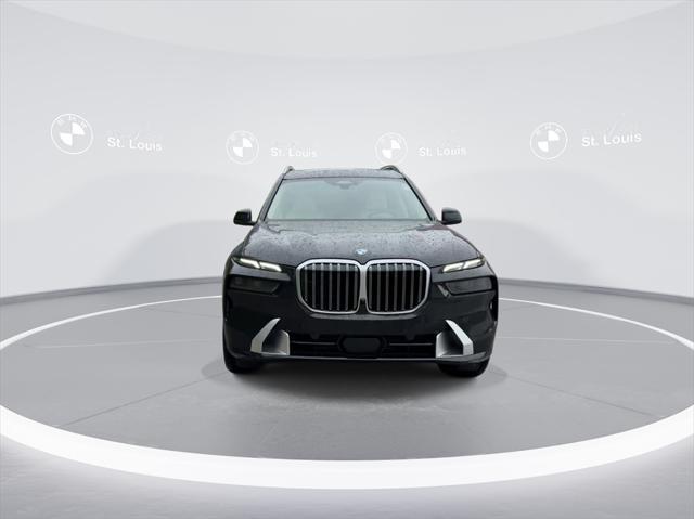 new 2025 BMW X7 car, priced at $91,855