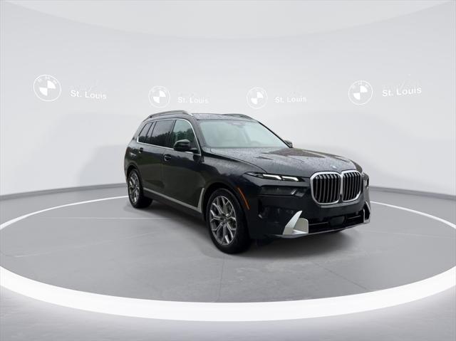 new 2025 BMW X7 car, priced at $91,855