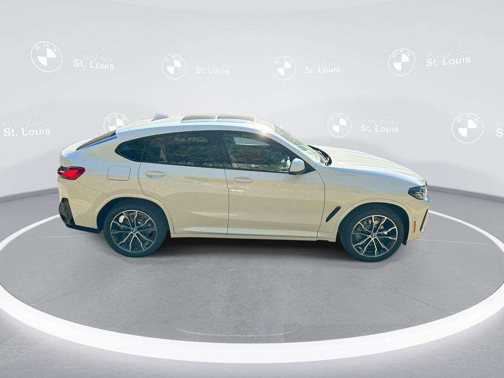 new 2025 BMW X4 car, priced at $63,985