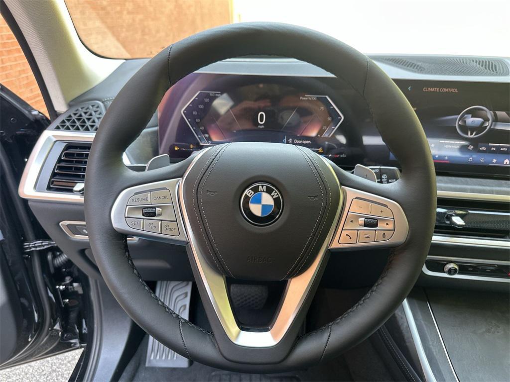 new 2026 BMW X7 car, priced at $92,915