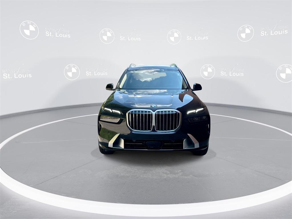 new 2026 BMW X7 car, priced at $92,915