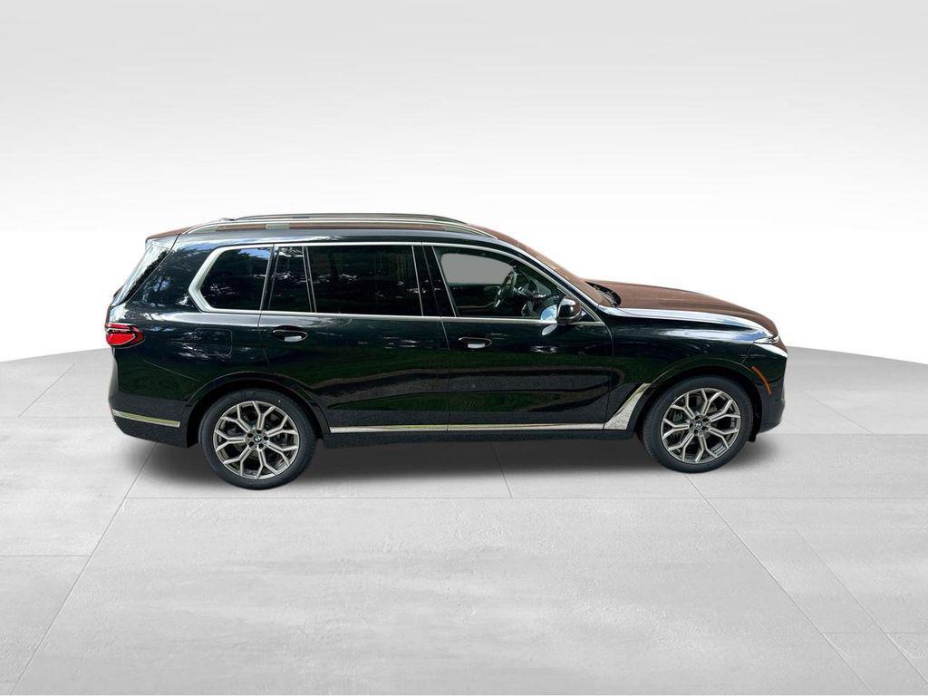 new 2026 BMW X7 car, priced at $92,915