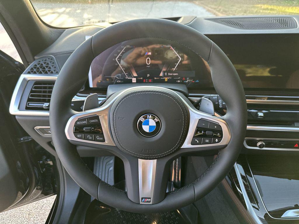 new 2026 BMW X7 car, priced at $99,285
