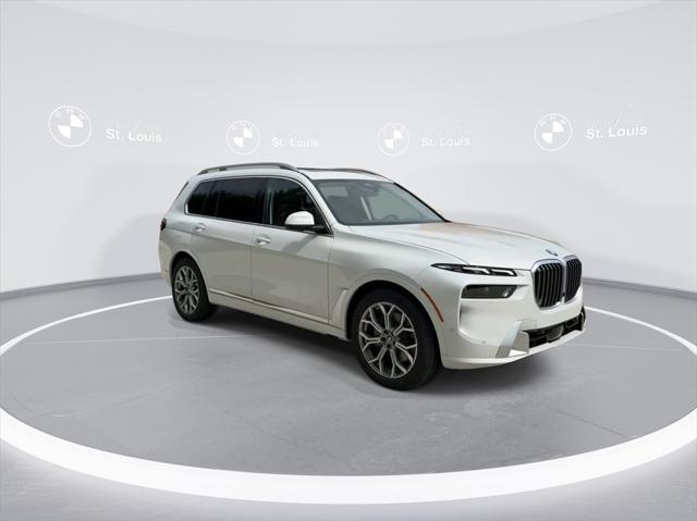 new 2025 BMW X7 car, priced at $89,350