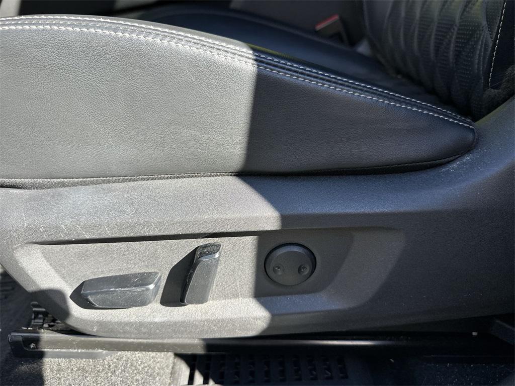 used 2021 Nissan Rogue car, priced at $26,959