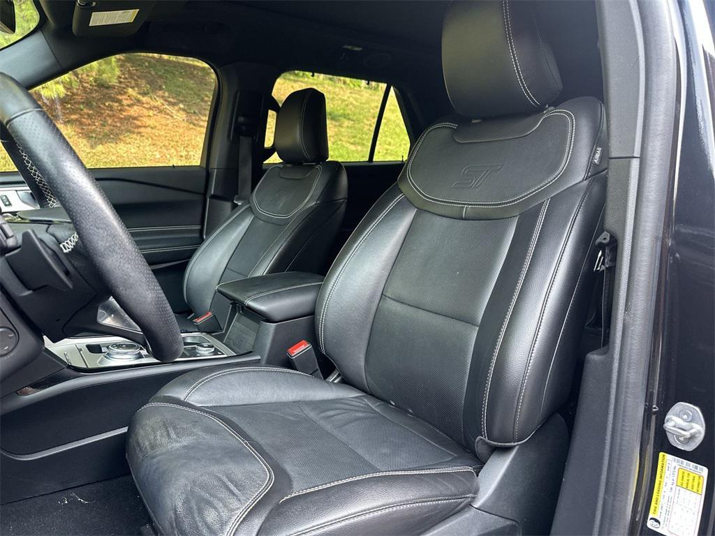 used 2022 Ford Explorer car, priced at $38,925