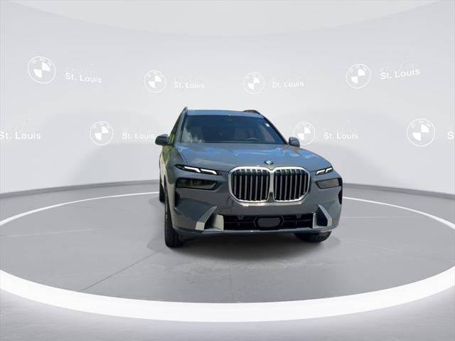 new 2025 BMW X7 car, priced at $93,500