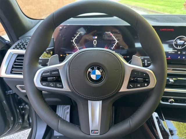 new 2026 BMW X7 car, priced at $98,465