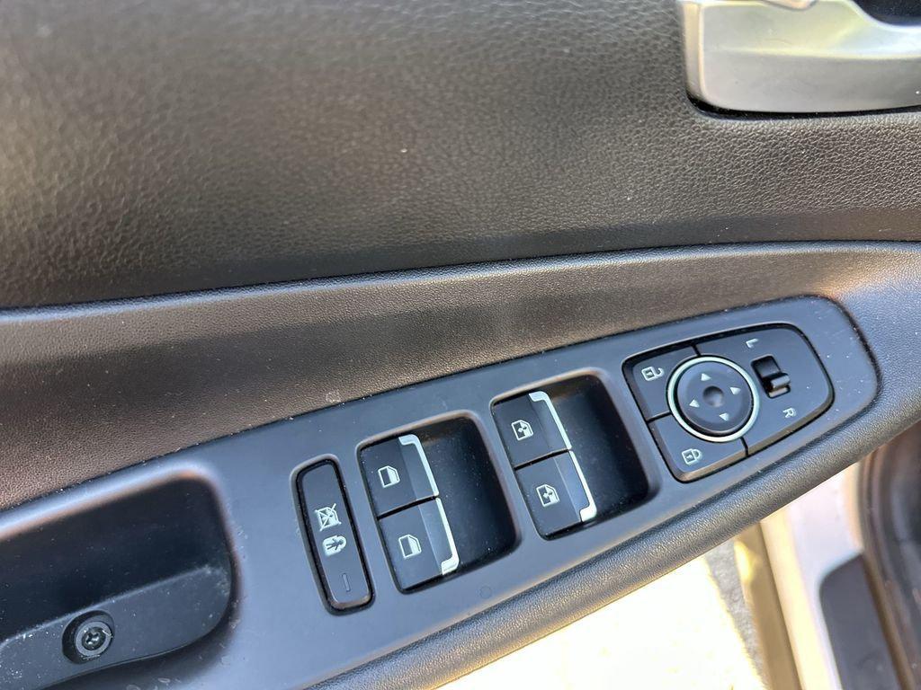 used 2020 Hyundai Santa Fe car, priced at $19,445