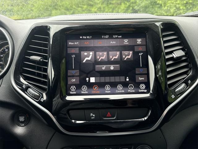 used 2019 Jeep Cherokee car, priced at $23,445