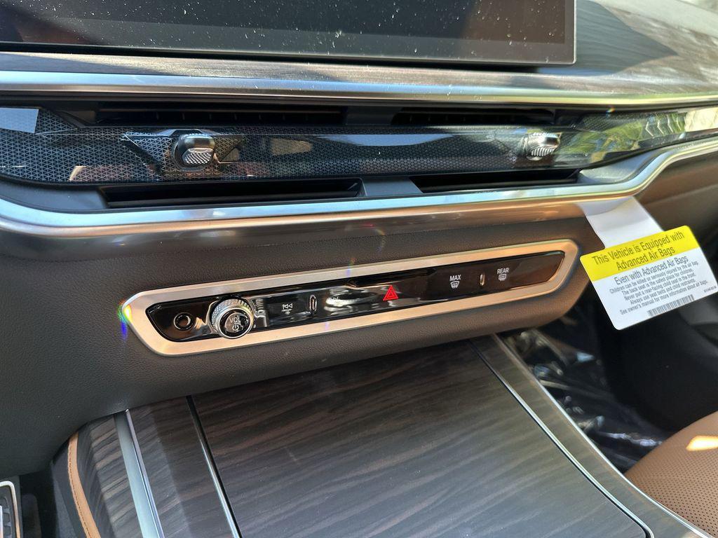 new 2026 BMW X7 car, priced at $98,525