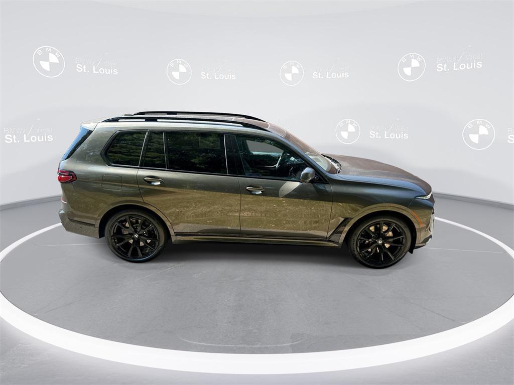 new 2026 BMW X7 car, priced at $99,515