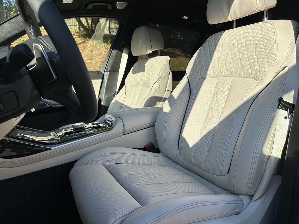 new 2026 BMW X7 car, priced at $124,975
