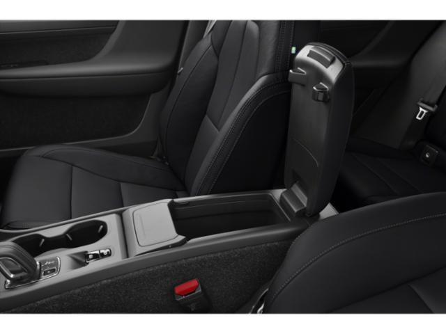 used 2019 Volvo XC40 car, priced at $21,065