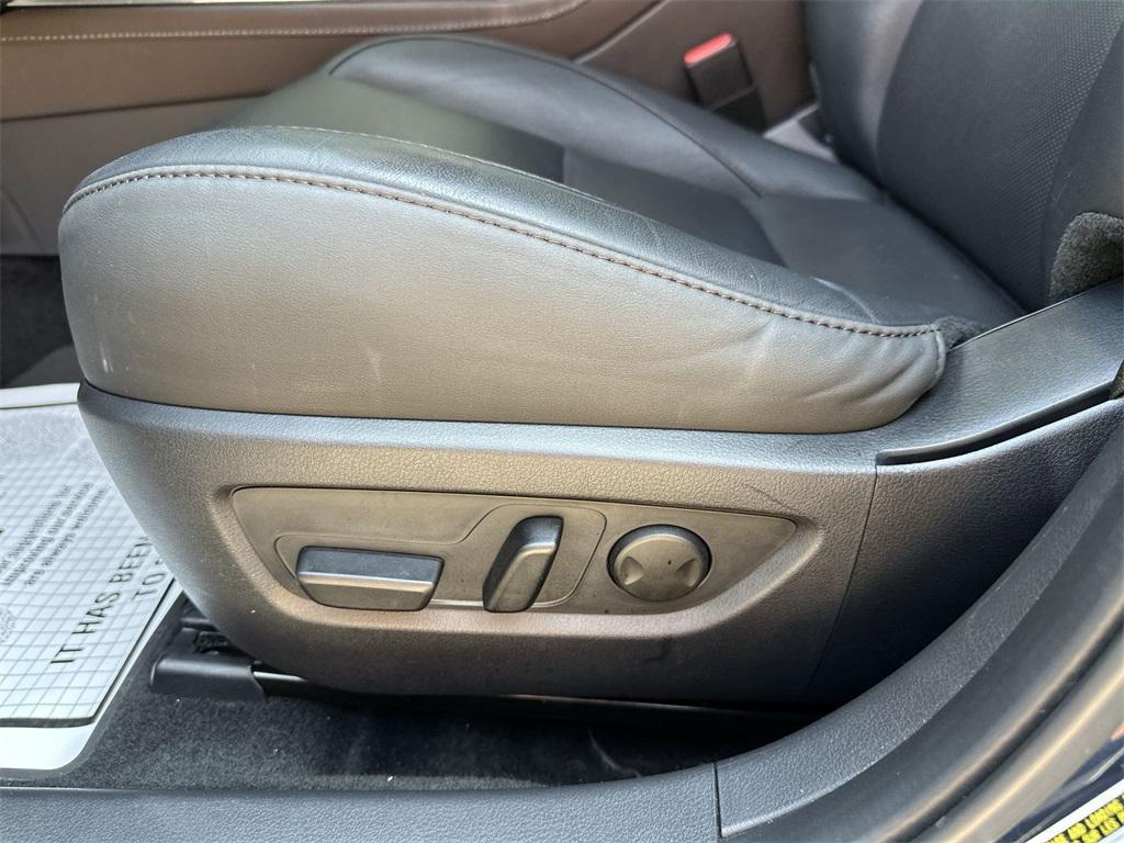 used 2024 Mazda CX-30 car, priced at $27,070