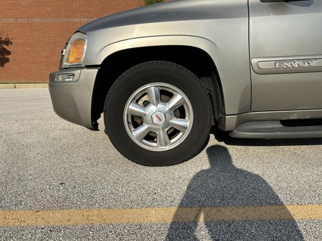 used 2003 GMC Envoy car, priced at $6,959