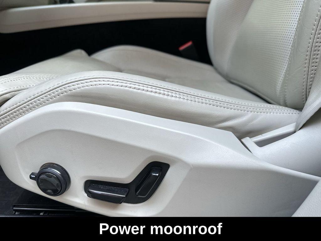 used 2021 Volvo XC60 car, priced at $28,988