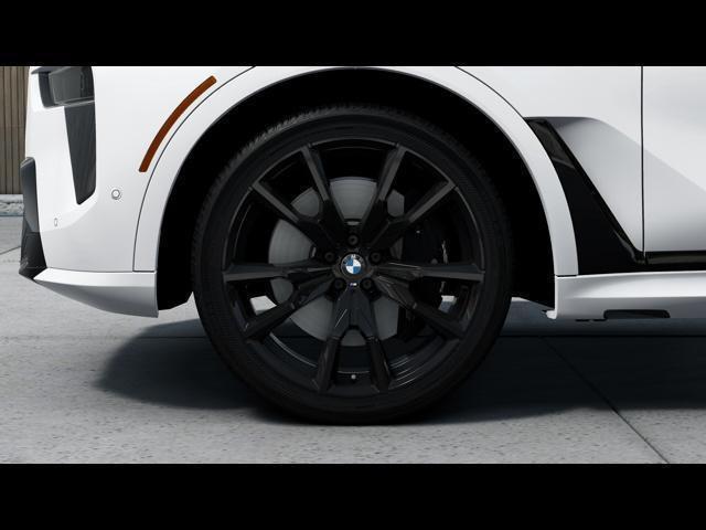 new 2025 BMW X7 car, priced at $118,900