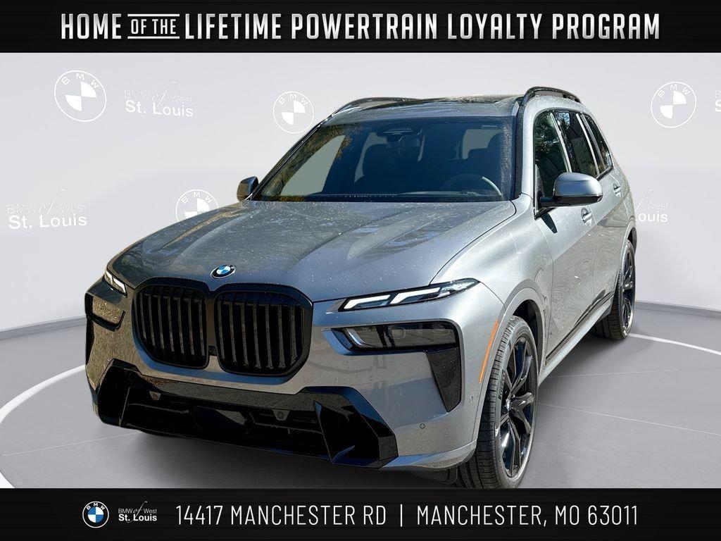 new 2026 BMW X7 car, priced at $100,165