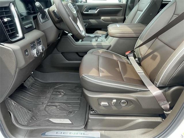 new 2025 GMC Sierra 2500 car, priced at $82,269