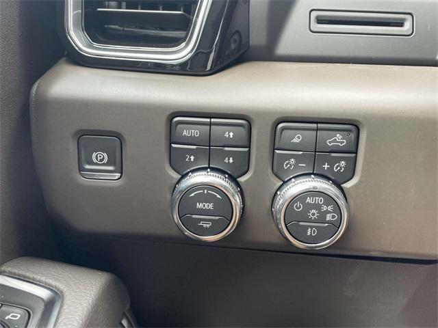 new 2025 GMC Sierra 1500 car, priced at $65,113