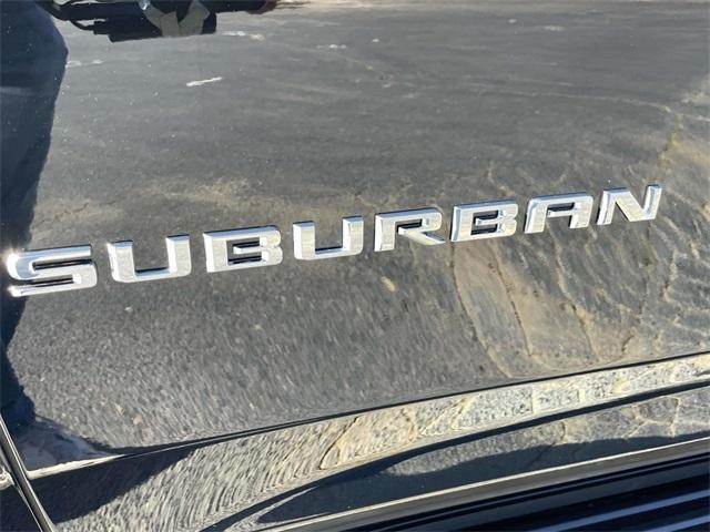 new 2025 Chevrolet Suburban car, priced at $68,303