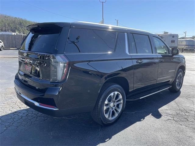 new 2025 Chevrolet Suburban car, priced at $68,303