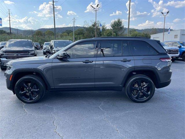 used 2022 Jeep Grand Cherokee car, priced at $27,997