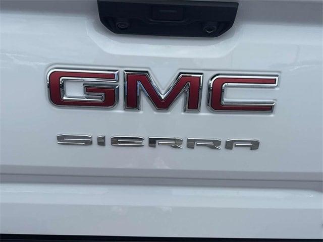 new 2025 GMC Sierra 1500 car, priced at $43,295