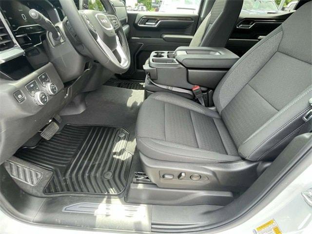 new 2025 GMC Sierra 1500 car, priced at $43,295