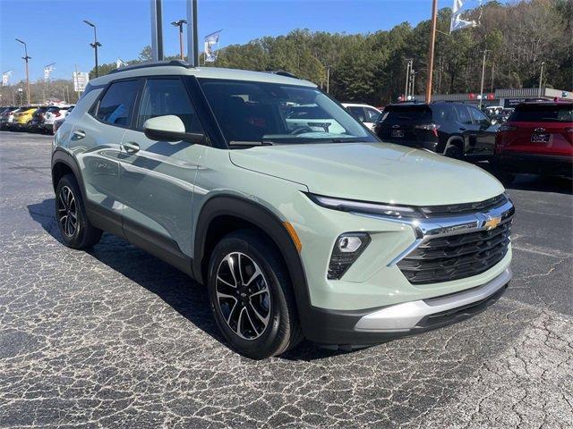 new 2025 Chevrolet TrailBlazer car, priced at $26,488