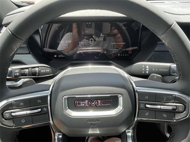 new 2025 GMC Acadia car, priced at $45,638