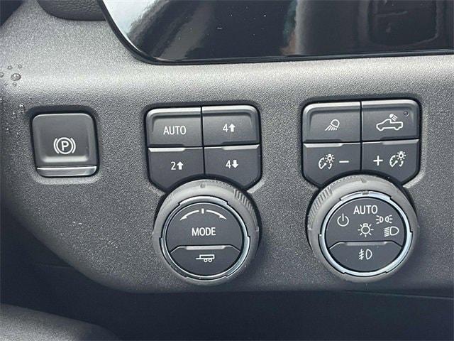 new 2025 Chevrolet Silverado 2500 car, priced at $68,036