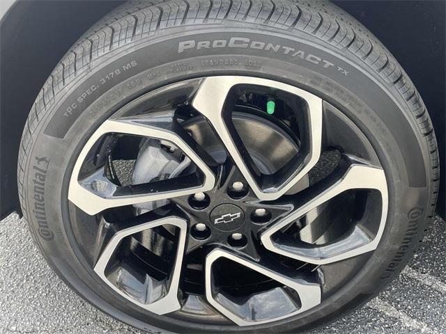 new 2025 Chevrolet Trax car, priced at $26,875