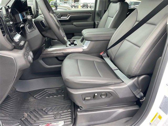 new 2025 Chevrolet Silverado 3500 car, priced at $77,764
