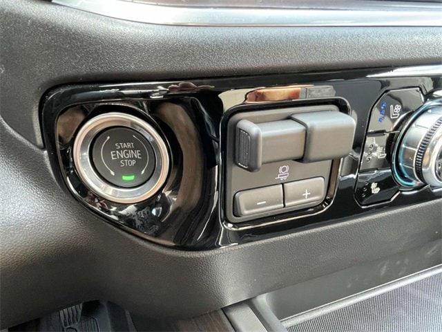 new 2025 GMC Sierra 2500 car, priced at $74,636