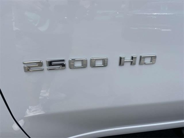new 2025 Chevrolet Silverado 2500 car, priced at $55,054