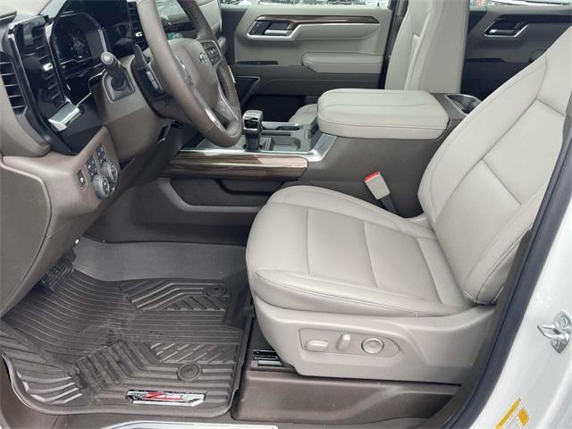 new 2025 Chevrolet Silverado 1500 car, priced at $58,817