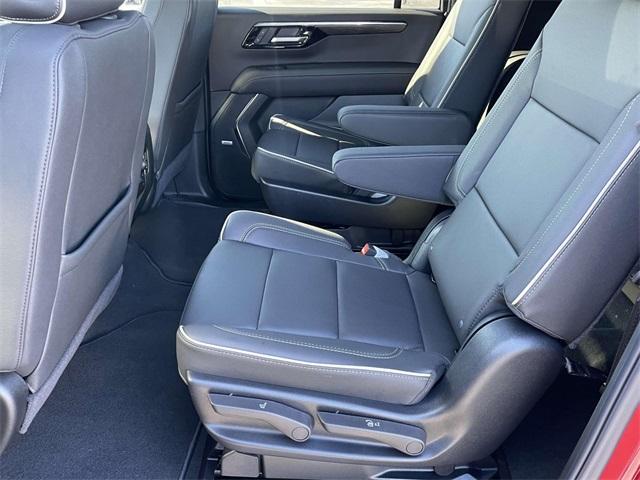 new 2025 Chevrolet Suburban car, priced at $76,615